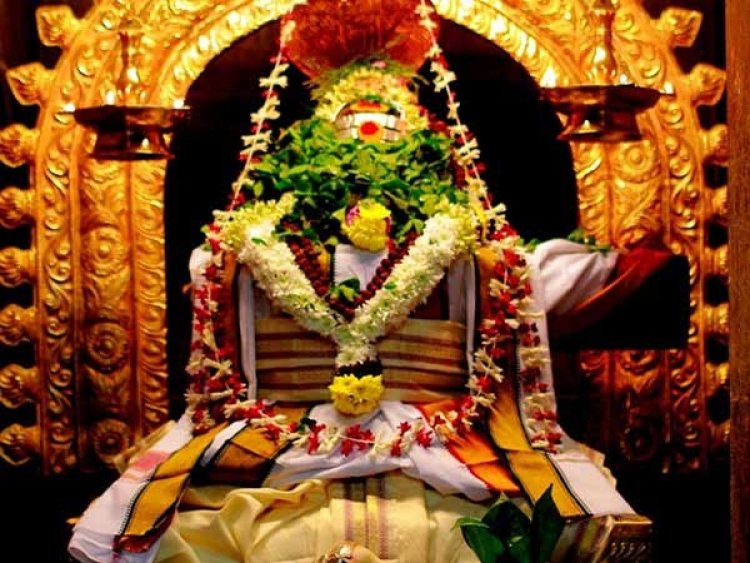 "சனி பிரதோஷம்" பாவங்கள் போக்க.. பாதிப்பை குறைக்க.. இன்றைய நாளின் மகத்துவம்..!