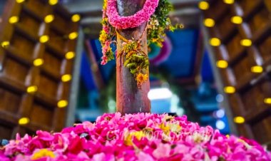 ராசிபுரம் அருள்மிகு ஸ்ரீ நித்திய சுமங்கலி மாரியம்மன்  அமாவாசை சிறப்பு அலங்காரம்