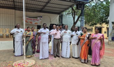 கூடங்குளம் அருகே குடியரசு தினவிழா... முன்னாள் எம்.பி. தேசியக் கொடியேற்றினார்